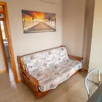 Trilocale Con Aria Condizionata Vicino Al Mare
