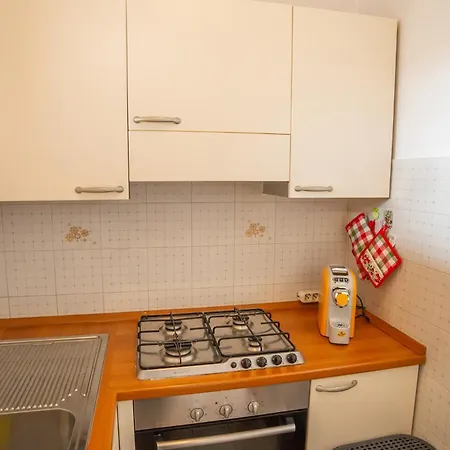 Apartment Trilocale Con Aria Condizionata Vicino Al Mare *