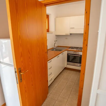 Appartement Trilocale Con Aria Condizionata Vicino Al Mare *
